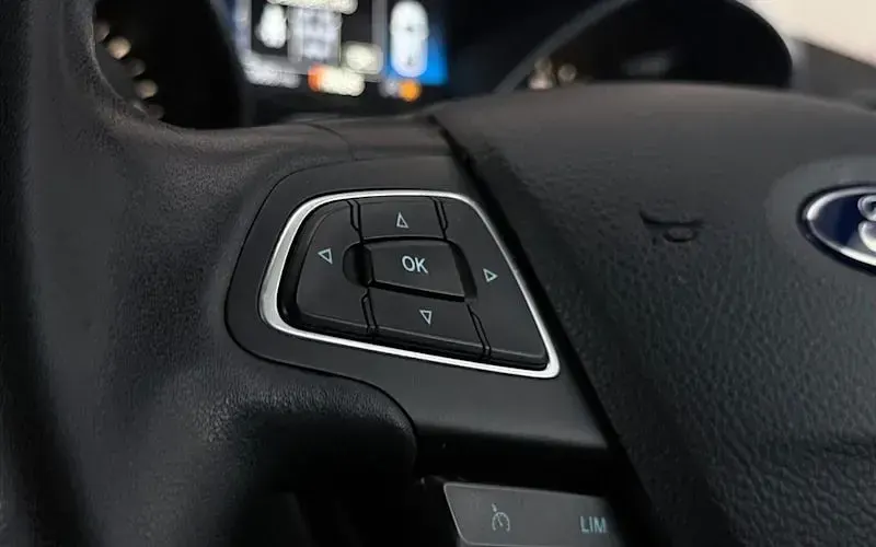 Used Ford Grand C-Max Titanium 120 HP (88 kW) 2019 MPV