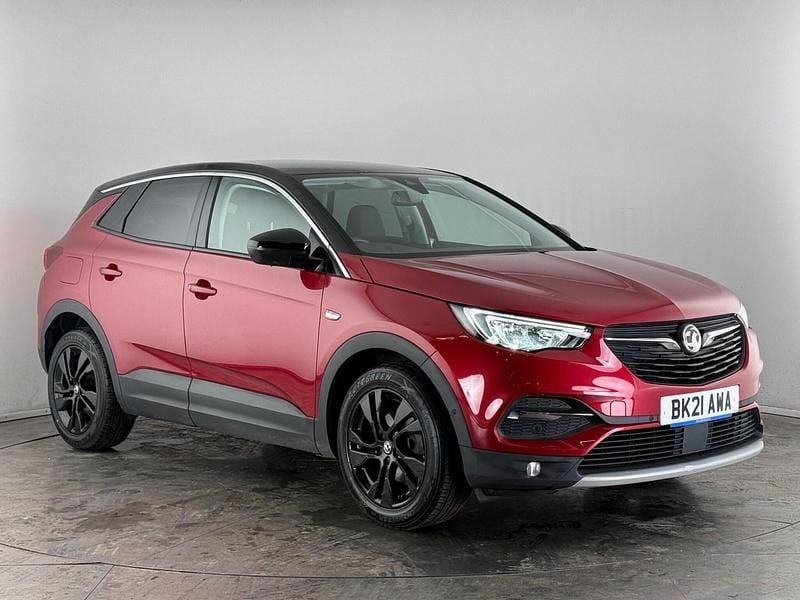 Red Used 2021 Vauxhall Grandland X SRi SUV | £10,150 (Good price) - Image 1/4