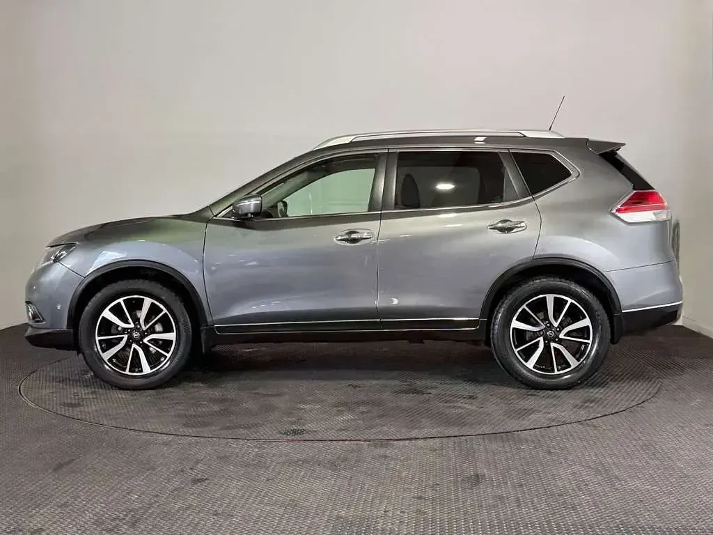 Used Nissan X-Trail Tekna 2017 Grey SUV