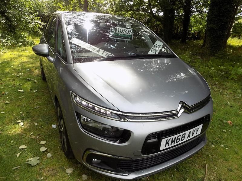 Grey Used 2018 Citroën C4 Flair MPV | £10,995 (Good price) - Image 1/4