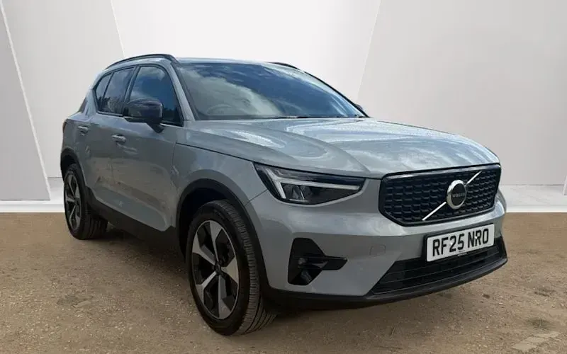 Usado Volvo XC40 Plus 163 CV (119 kW) 2026 SUV