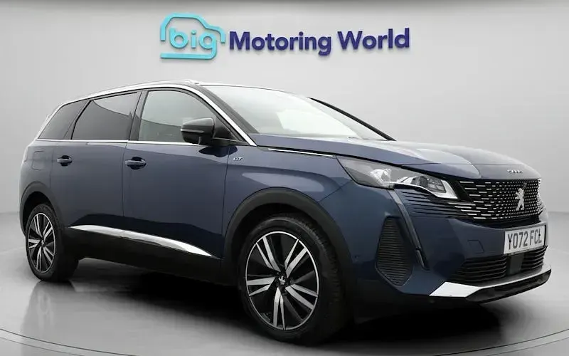 Used Peugeot 5008 Premium 131 HP (96 kW) 2022 SUV
