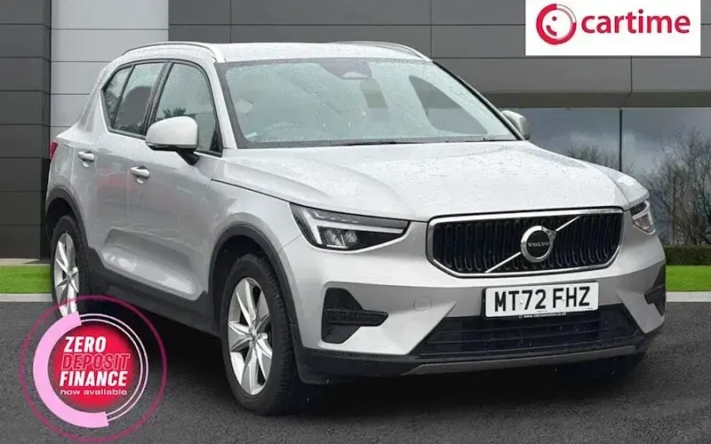 Used Volvo XC40 Core 163 HP (119 kW) 2026 SUV