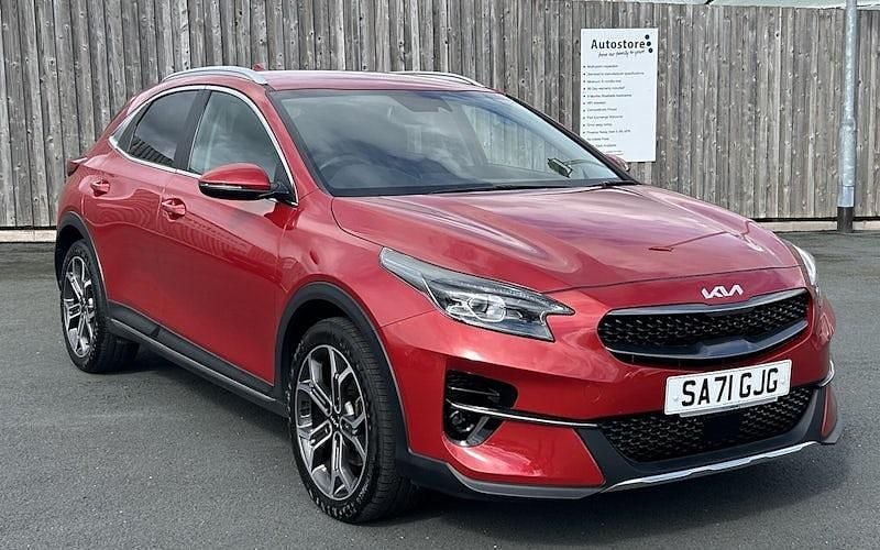 Red Used 2021 Kia XCeed SUV | £16,675 (Good price) - Image 1/4