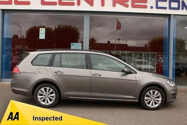 Used VW Golf VII SE 150 HP (110 kW) 2016 Grey Estate