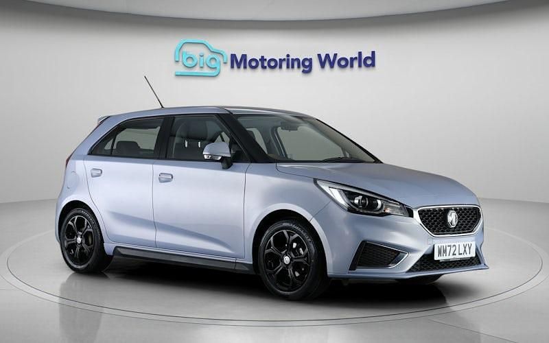 Usado MG MG3 Exclusive 106 HP (77 kW) 2023 Prateado Citadino