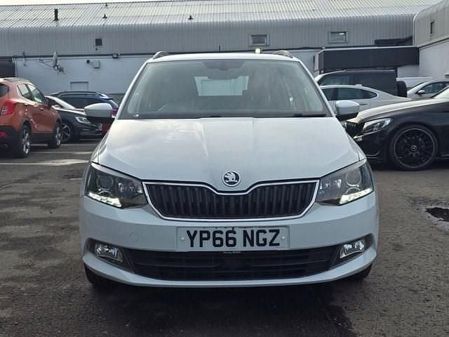 Used Skoda Fabia SE L 110 HP (80 kW) 2016 White Hatchback