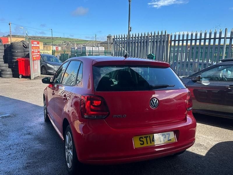 Used VW Polo Edition 60 HP (44 kW) 2014 Red Hatchback
