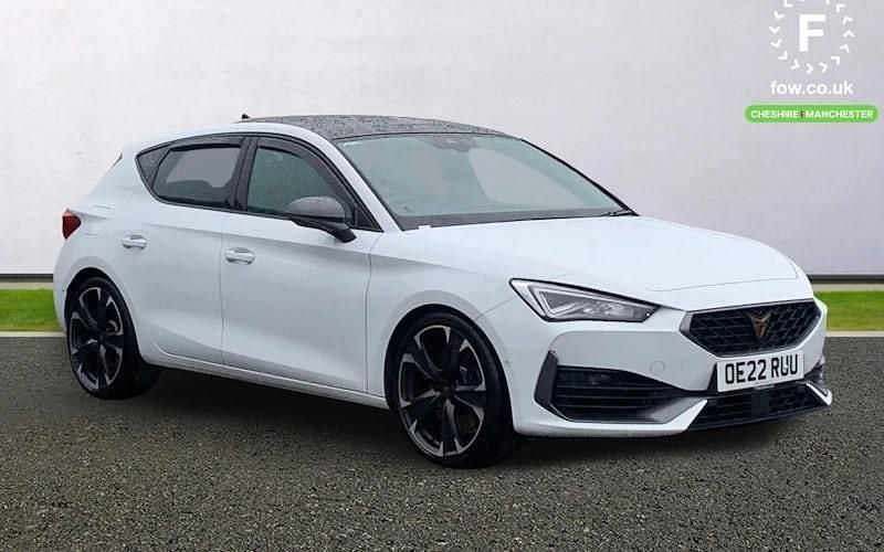 White Used 2022 Cupra Leon VZ2 Hatchback | £24,099 (Fair price) - Image 1/3