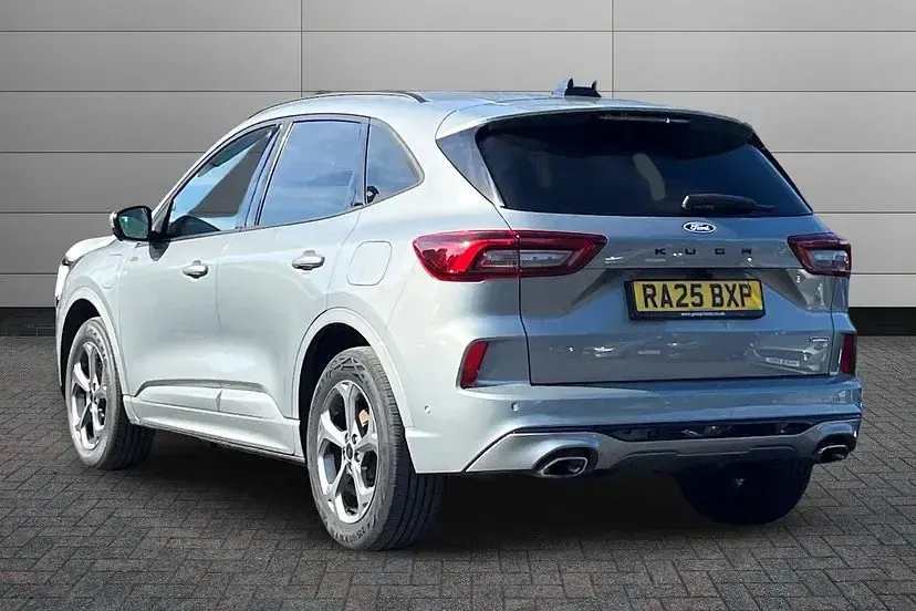 Used Ford Kuga ST-Line 243 HP (178 kW) 2025 Solar silver SUV