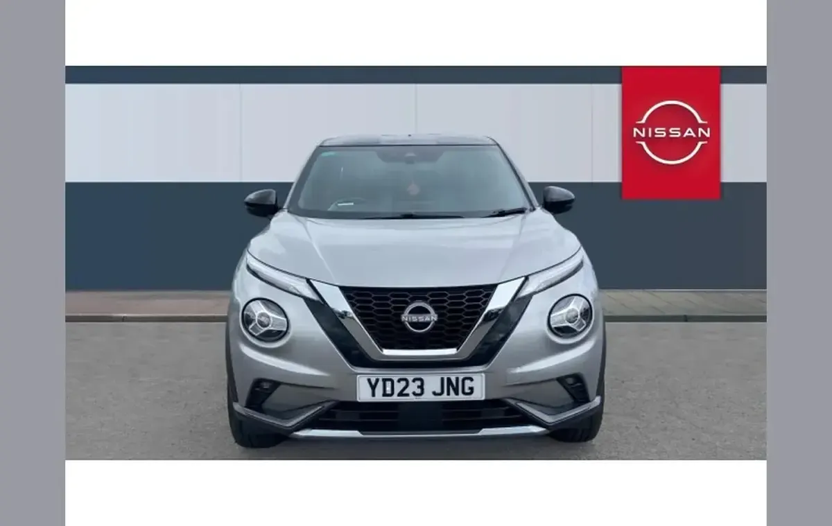 Used Nissan Juke Tekna+ 112 HP (82 kW) 2023 Silver SUV