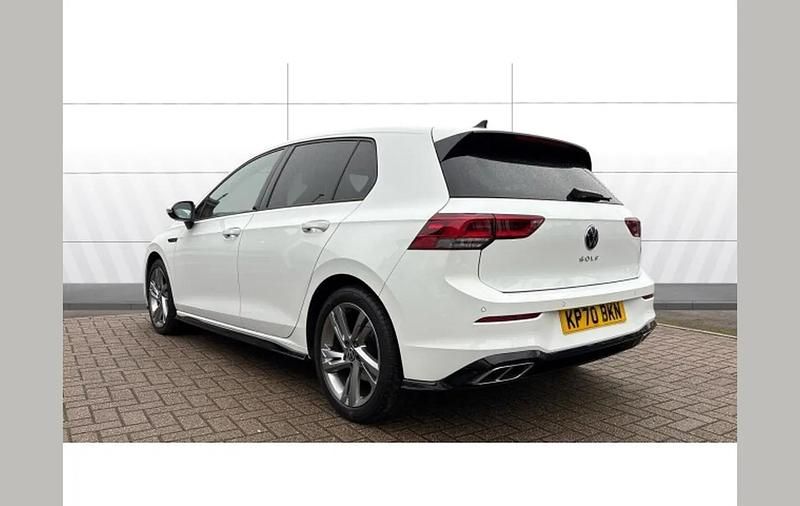 Used VW Golf VIII R-line 147 HP (108 kW) 2020 White Hatchback
