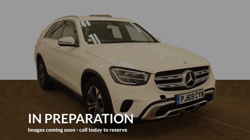 White Used 2019 Mercedes GLC220 SUV | £20,320 (Good price) - Image 1/4