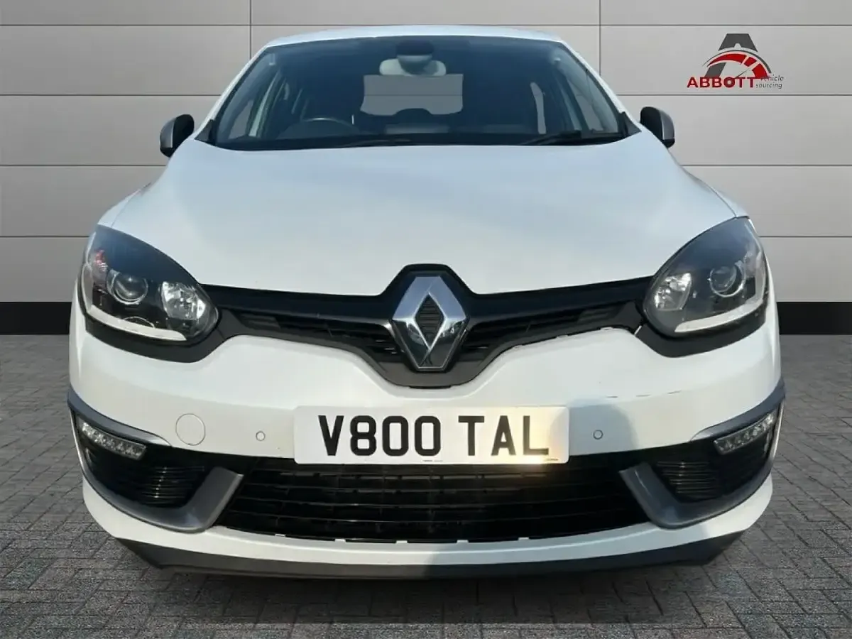 Used Renault Mégane GT Line GT-Line 130 HP (95 kW) 2015 White Hatchback
