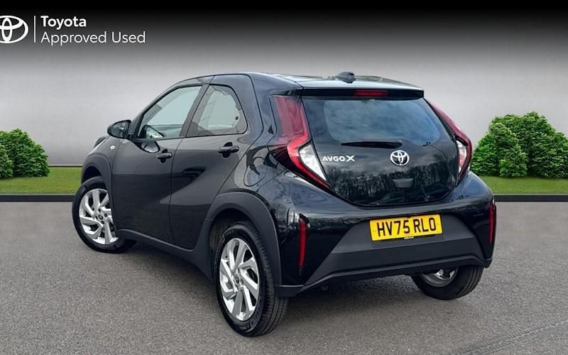 Used Toyota Aygo X PURE 72 HP (52 kW) 2025 Eclipse black SUV