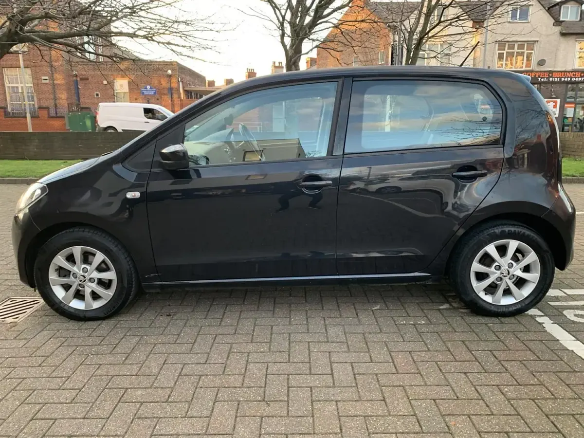 Gebraucht Skoda Citigo Elegance 75 PS (55 kW) 2014 Schwarz Kleinwagen