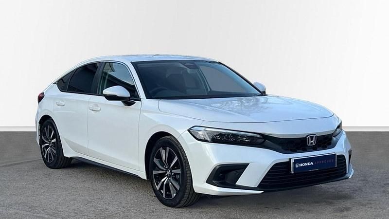 Premium paint platinum white Used 2025 Honda Civic Elegance Hatchback | £27,378 - Image 1/4