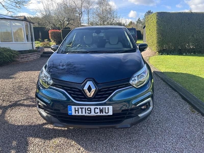 Used Renault Captur Iconic 2019 Blue SUV