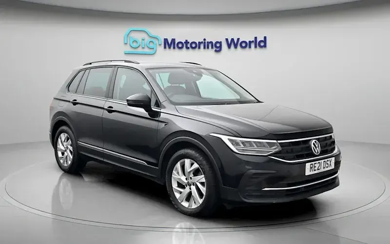 Gebraucht VW Tiguan Life 131 PS (96 kW) 2023 SUV