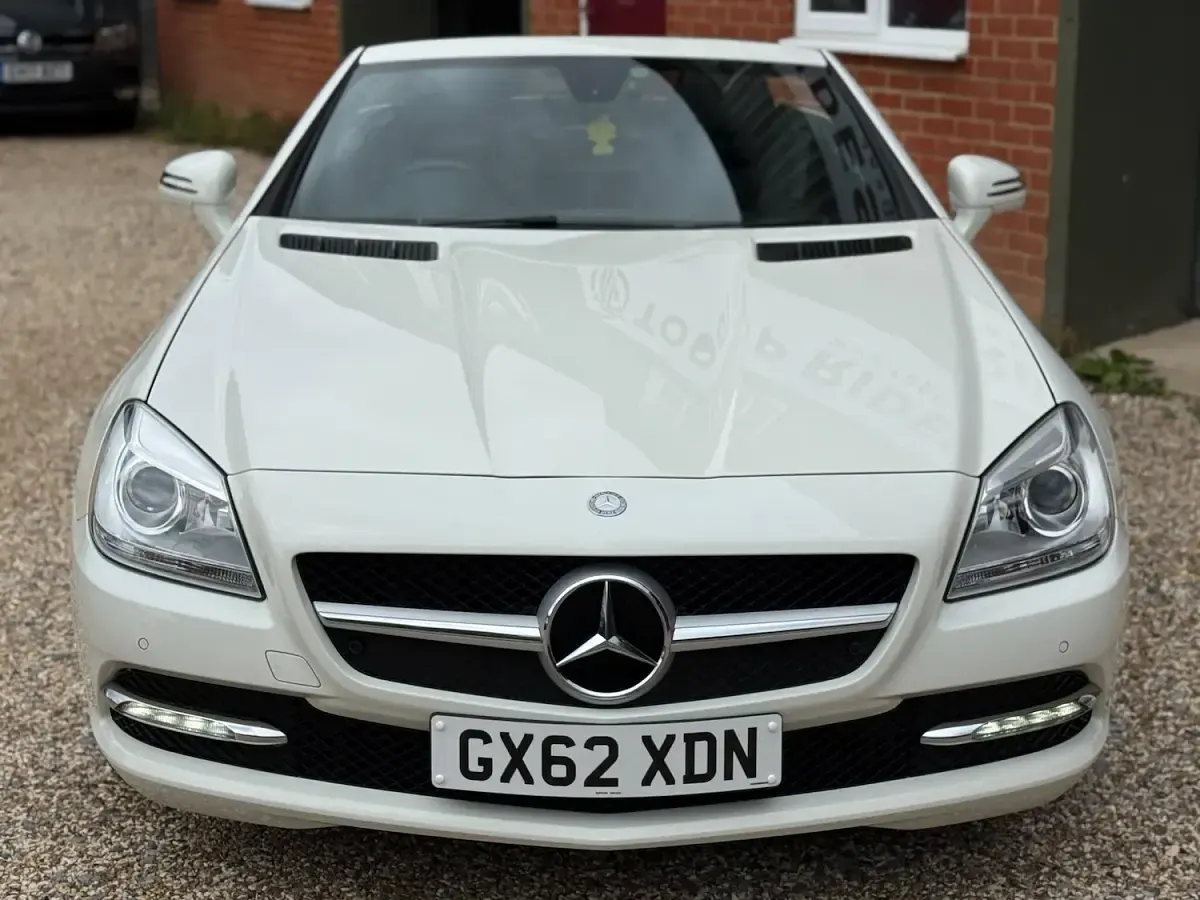 Used Mercedes SLK200 2013 White Cabriolet
