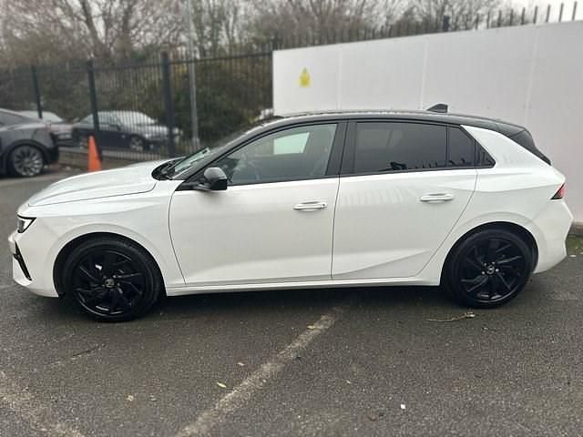 Usado Vauxhall Astra S 130 CV (95 kW) 2024 Blanco Utilitario