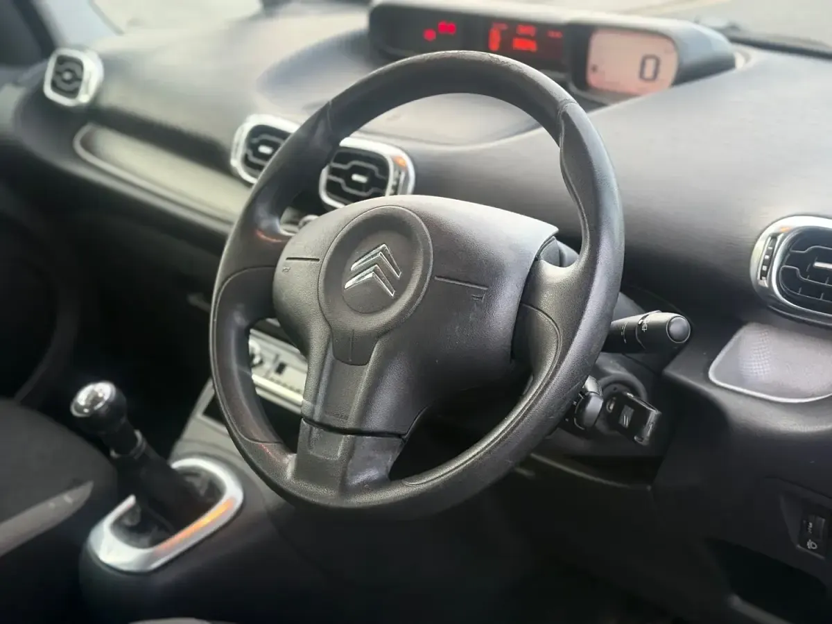 Used Citroën C3 Picasso VTR Sport 90 HP (66 kW) 2009 Blue MPV