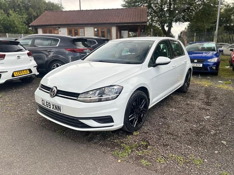 White Used 2019 VW Golf VII S Hatchback | £7,999 (Super price) - Image 1/4