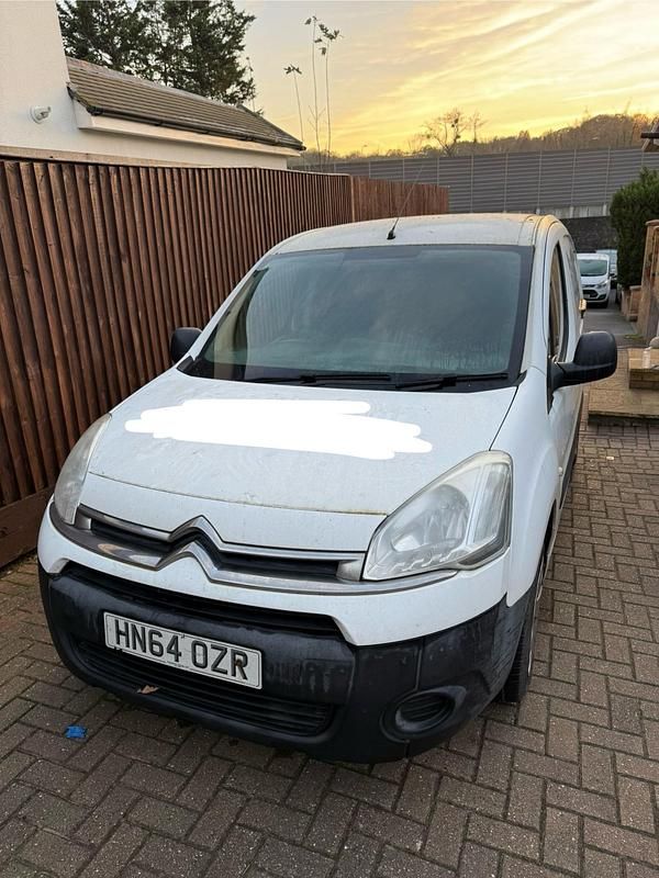 White Used 2014 Citroën Berlingo | £1,695 (Super price) - Image 1/4