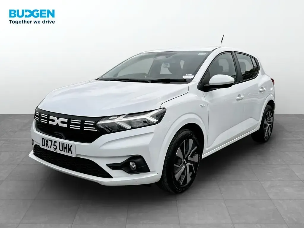 Used Dacia Sandero Expression 91 HP (66 kW) 2025 White Hatchback