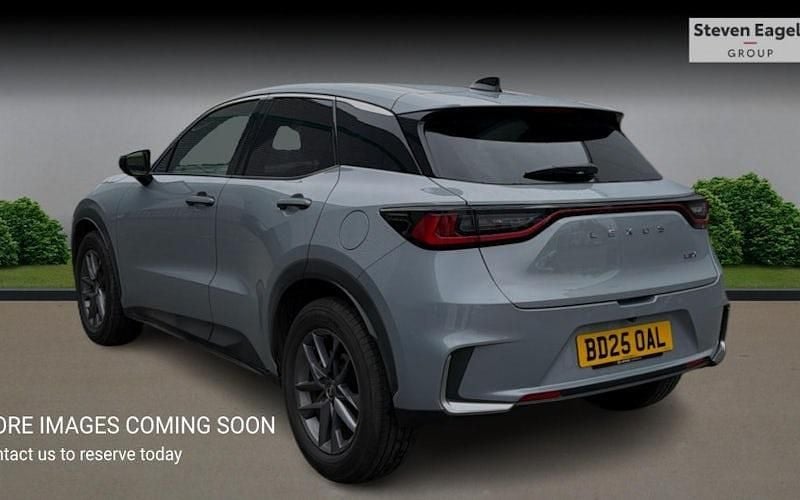 Used Lexus LBX 136 HP (100 kW) 2026 SUV