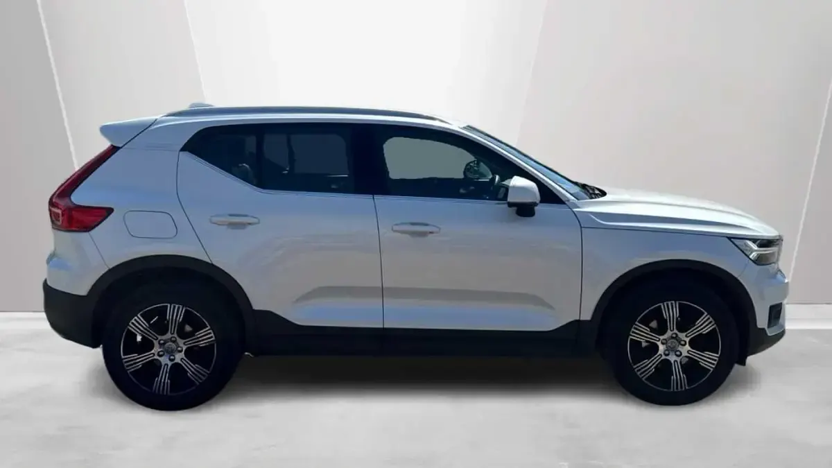 Used Volvo XC40 Inscription 161 HP (118 kW) 2020 SUV