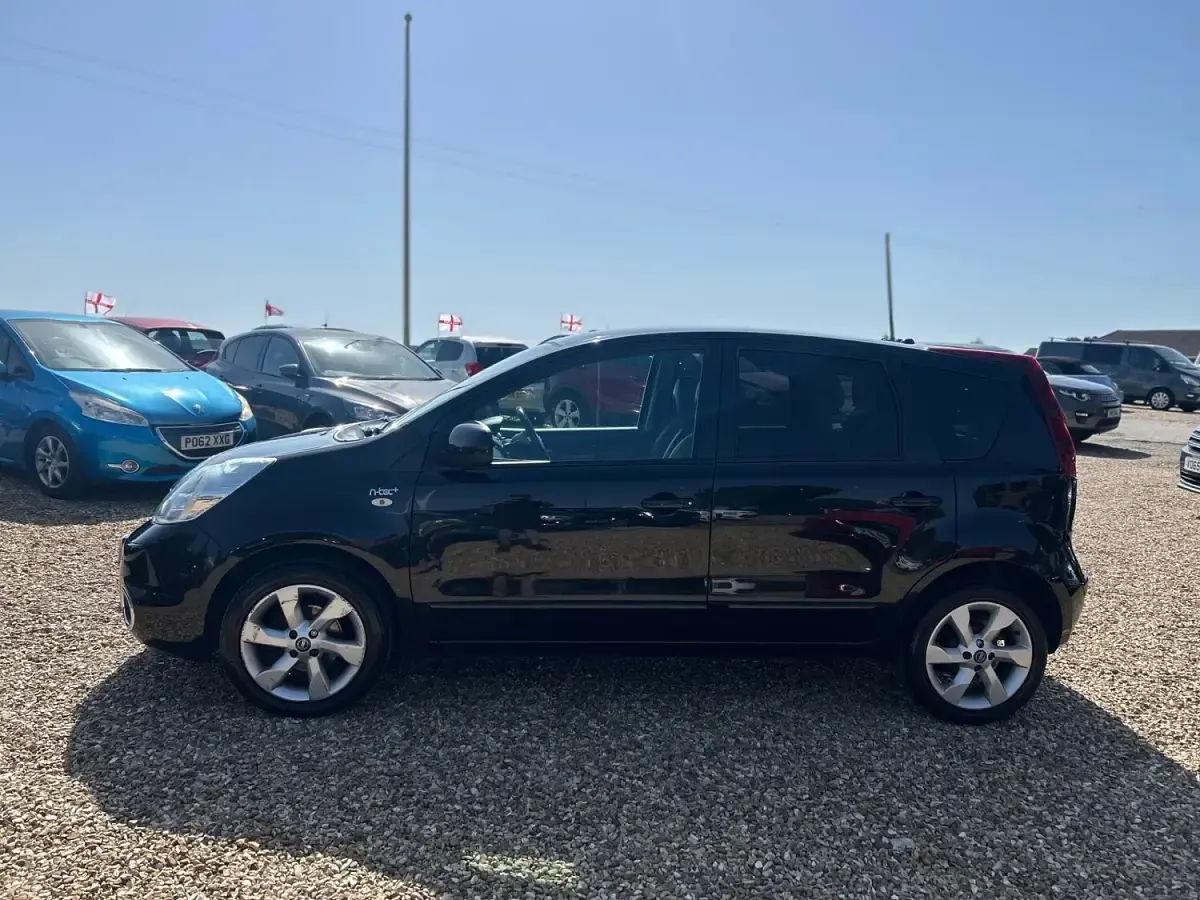 Used Nissan Note N-TEC 2013 Black Hatchback