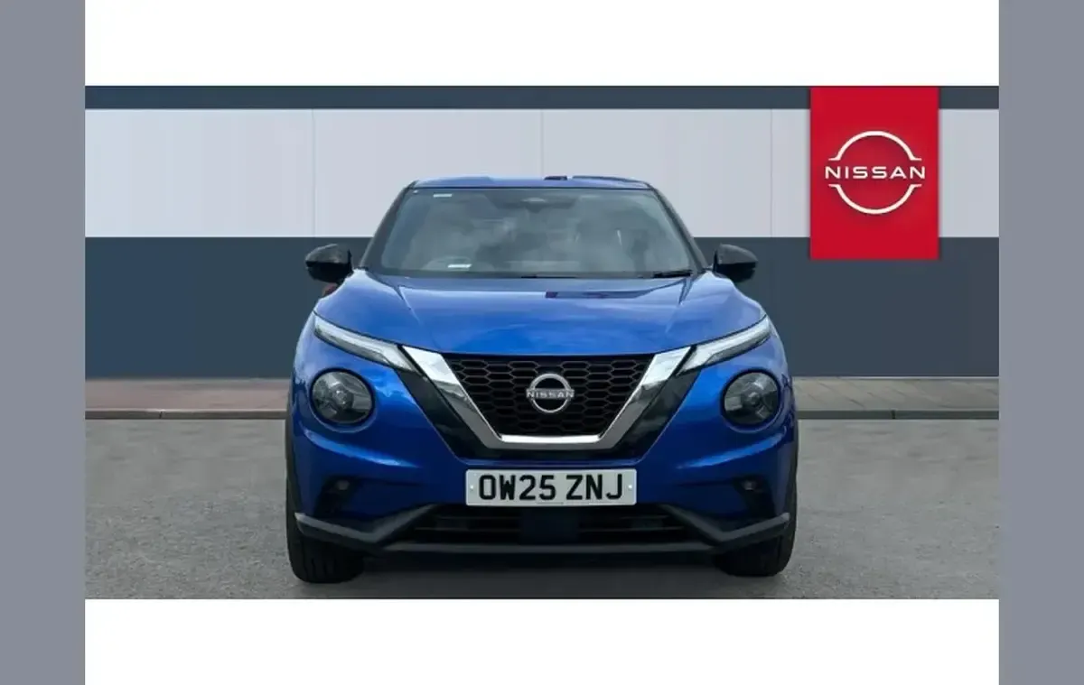 Used Nissan Juke Tekna 112 HP (82 kW) 2025 Blue SUV