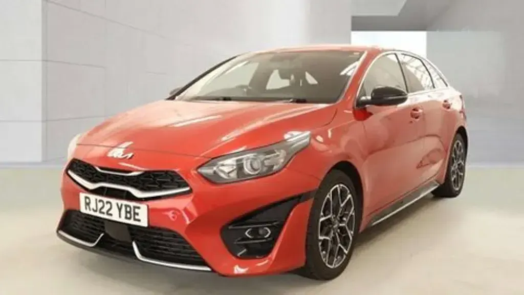 Used Kia ProCeed GT-Line 160 HP (117 kW) 2022 Red Estate