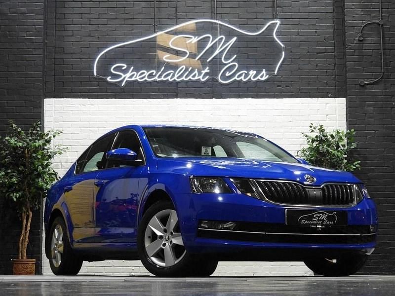 Blue Used 2019 Skoda Octavia SE Hatchback | £7,790 (Fair price) - Image 1/3