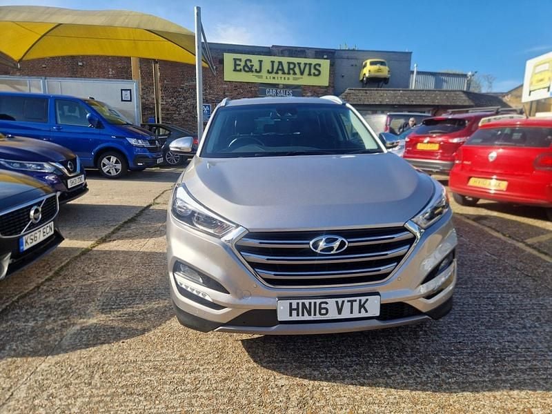 Used Hyundai Tucson Premium 185 HP (136 kW) 2016 Beige SUV