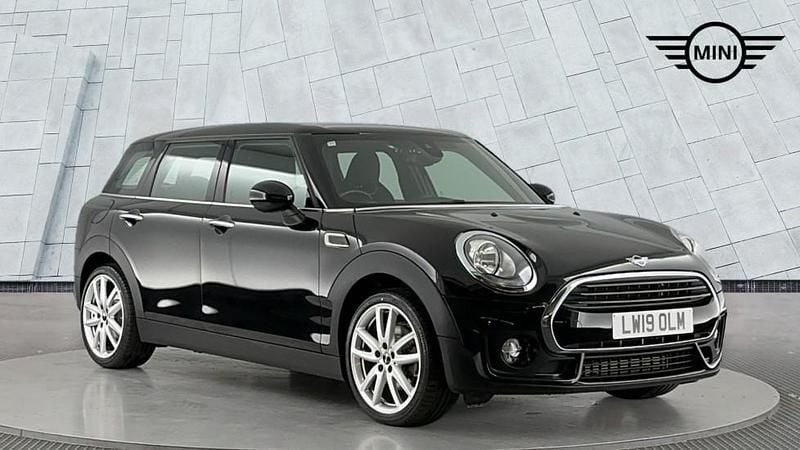 Black Used 2019 Mini Cooper Clubman Sport Estate | £18,450 (Fair price) - Image 1/4
