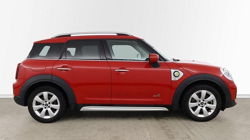 Used Mini Cooper S Countryman Classic 219 HP (161 kW) 2022 Red SUV