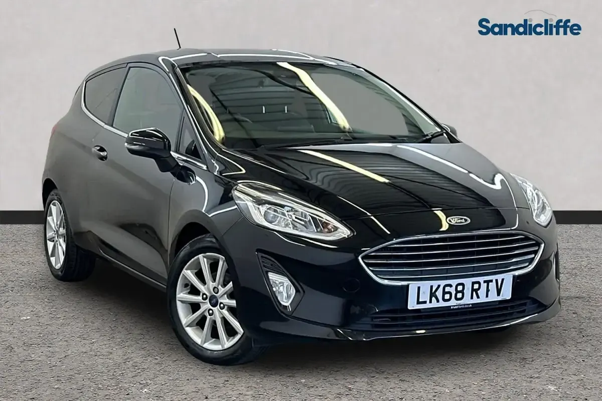 Begagnad Ford Fiesta Titanium 125 HK (91 kW) 2018 Halvkombi