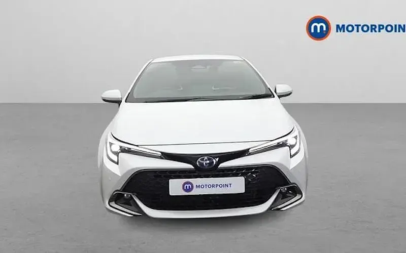 Używany Toyota Corolla 140 KM (102 kW) 2026 Hatchback
