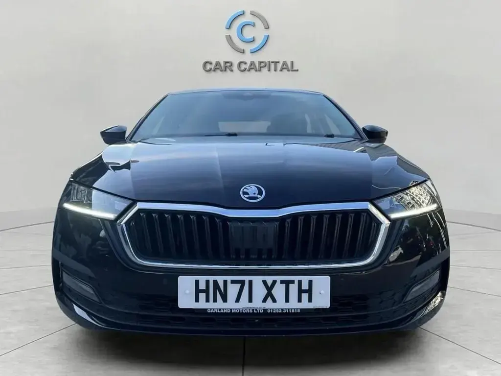 Używany Skoda Octavia SE Technology 2021 Czarny Hatchback