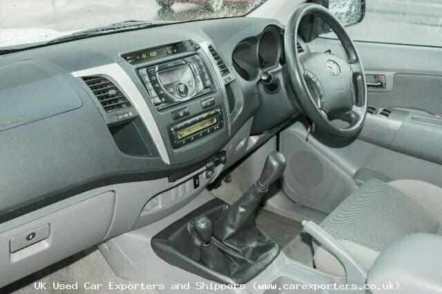 Used Toyota HiLux 120 HP (88 kW) 2008 Pickup