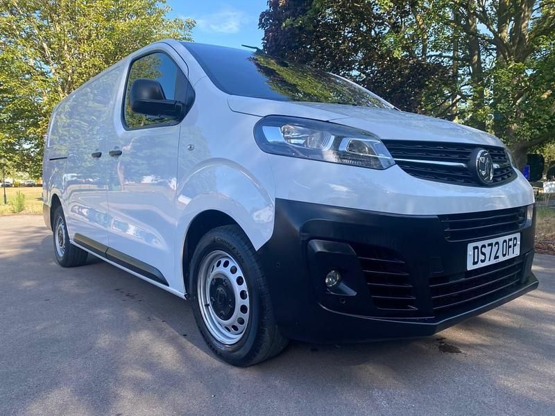 White Used 2022 Vauxhall Vivaro Van | £9,435 (Super price) - Image 1/4