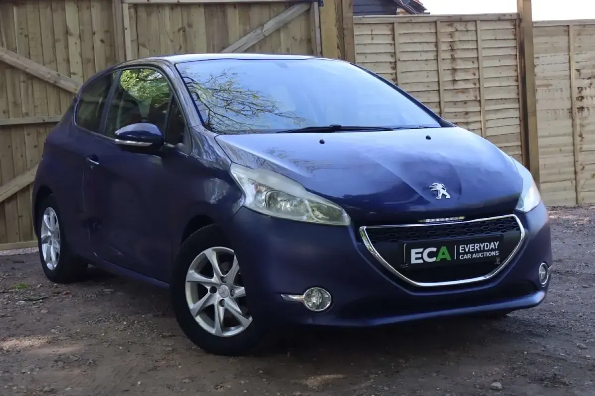 Used Peugeot 208 Active 2012 Blue Hatchback