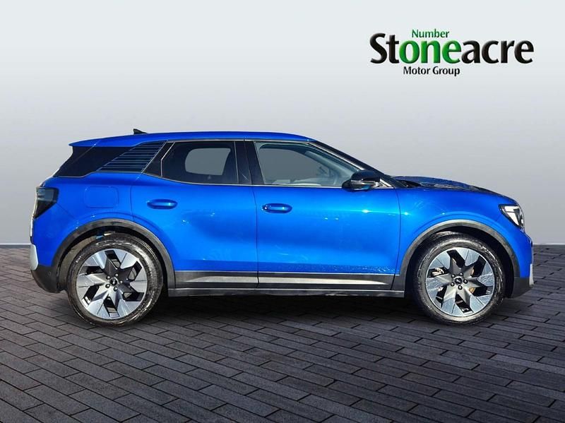 Used Ford Explorer Premium 125 kW (170 HP) 2025 Blue SUV