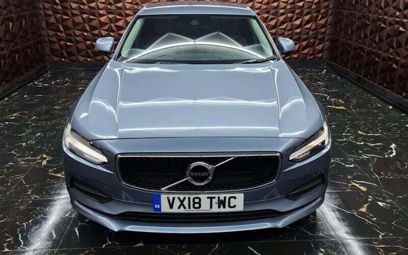 Used Volvo S90 Momentum 190 HP (139 kW) 2018 Mussel blue Sedan