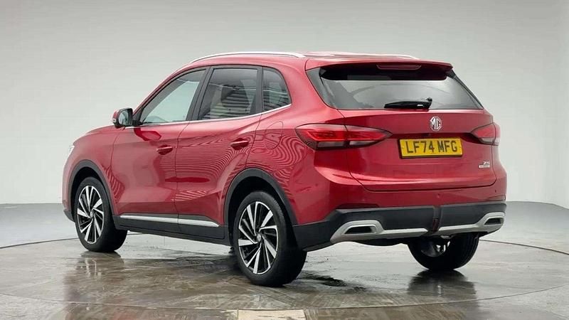 Used MG ZS Trophy 196 HP (144 kW) 2024 Tri coat  dynamic red SUV