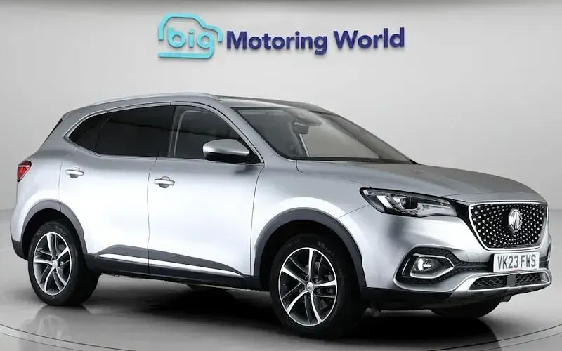 Używany MG HS Exclusive 162 KM (119 kW) 2023 SUV