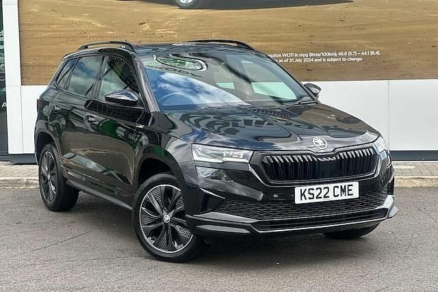 Black magic pearl effect Used 2022 Skoda Karoq SportLine SUV | £24,495 (Fair price) - Image 1/4