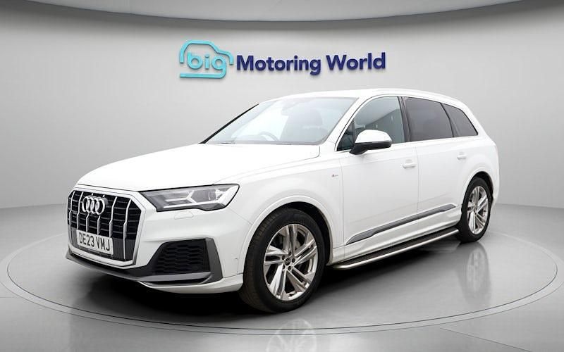 Used Audi Q7 S-Line 340 HP (250 kW) 2023 White SUV